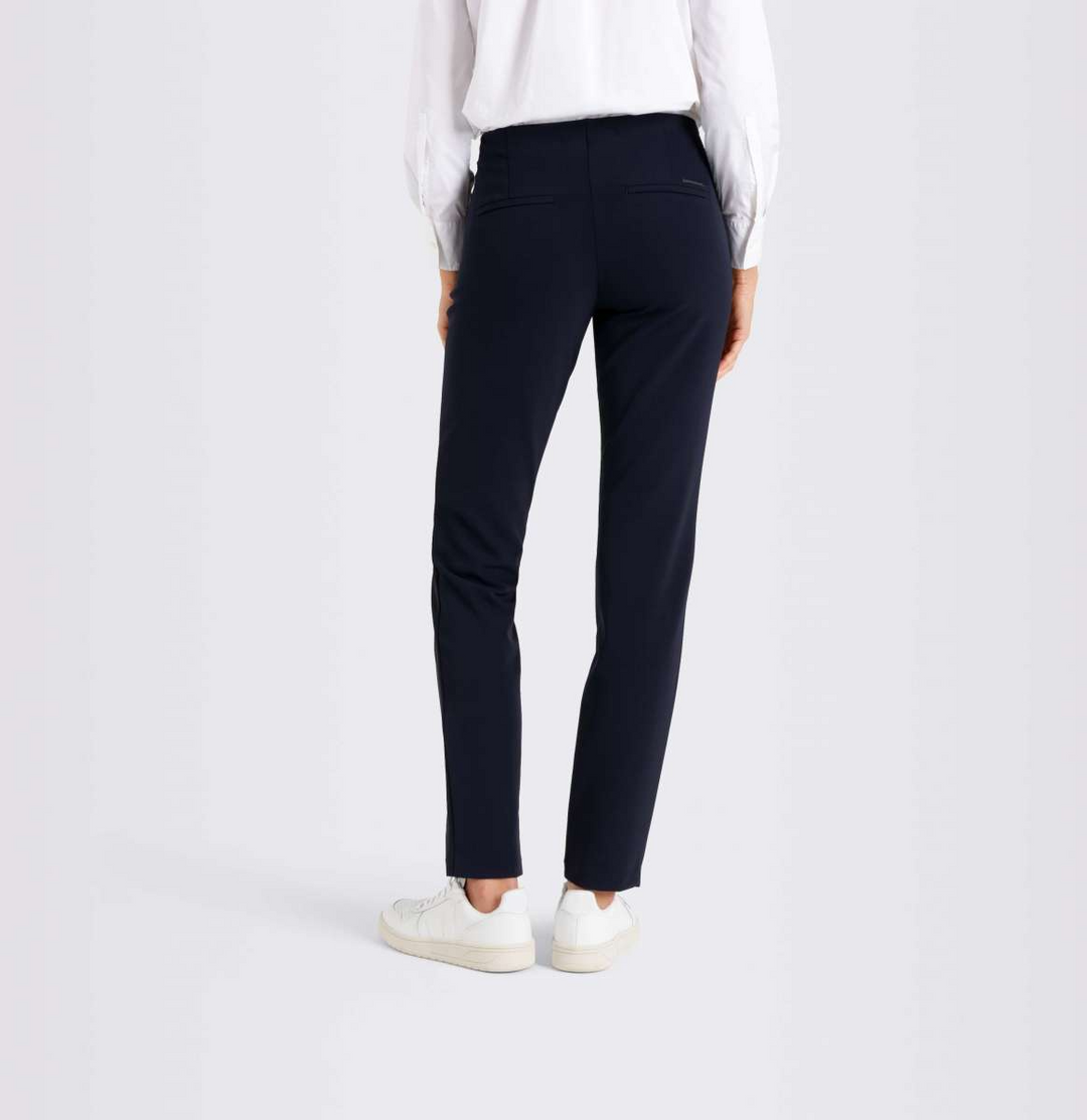 Anna zip