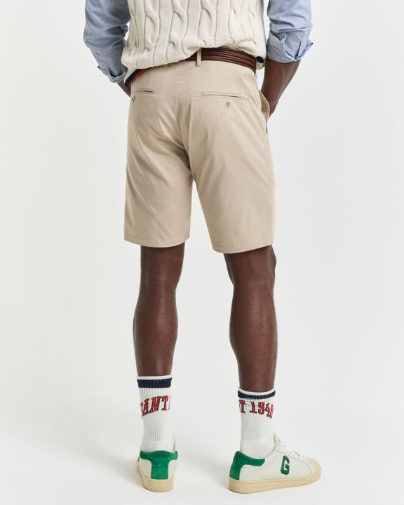 Slim sports shorts