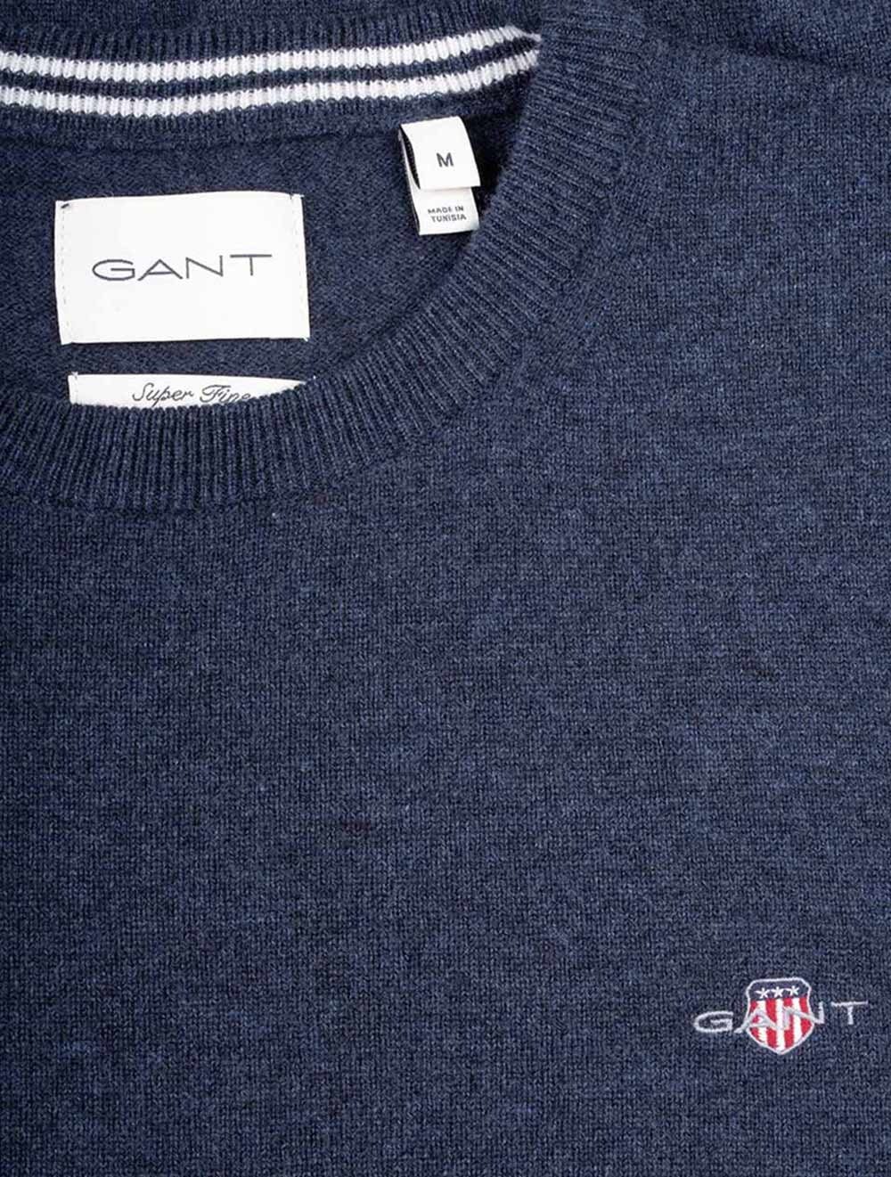 Superfine Lambswool C-neck